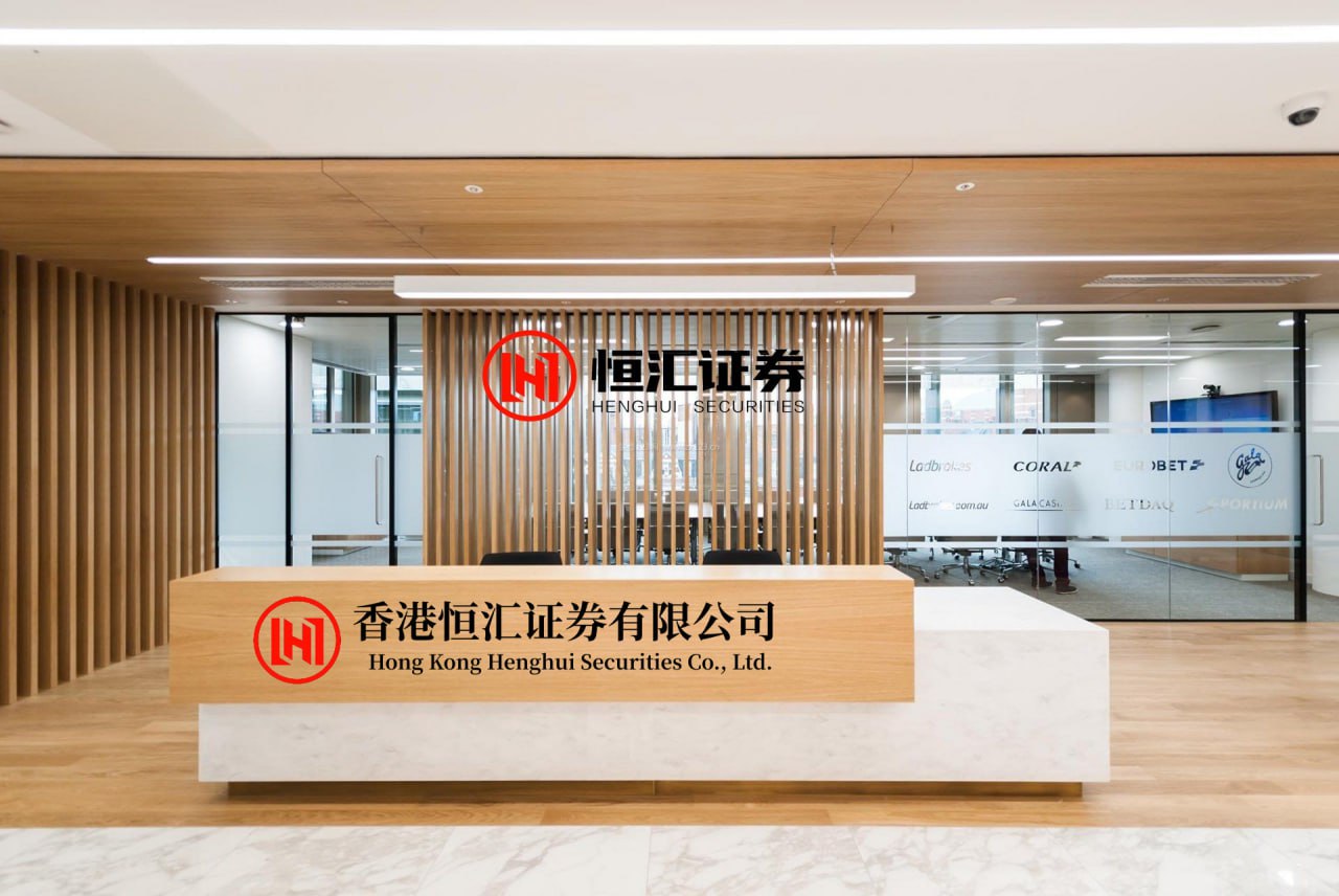 炫多配资APP下载 张建军、建国、李淑芬、周海冰、刘桂香、王秀英、肖时庆、淑珍...这些名字，藏着几代人的青春